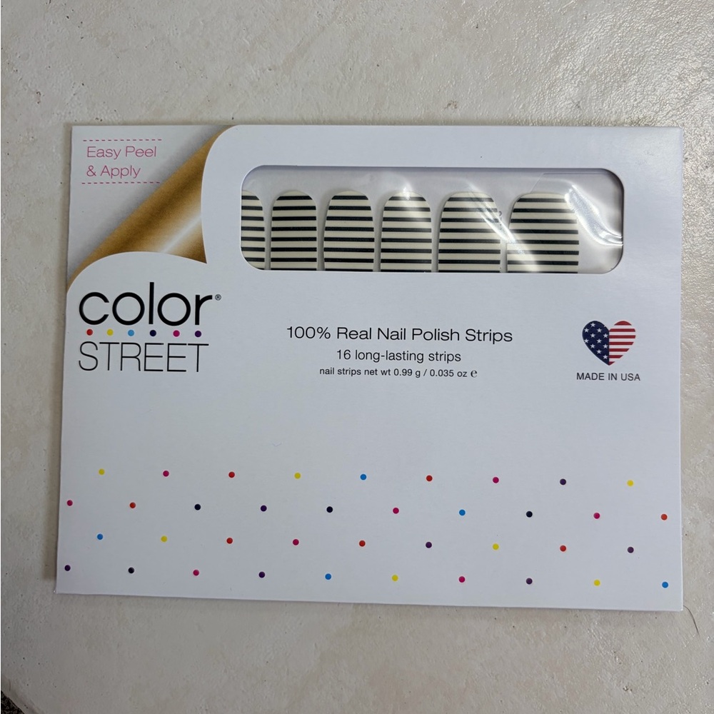 Color Street Nail Polish Strips - Picture 4 of 6